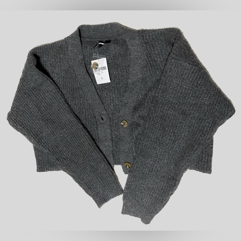 grey cropped sweater